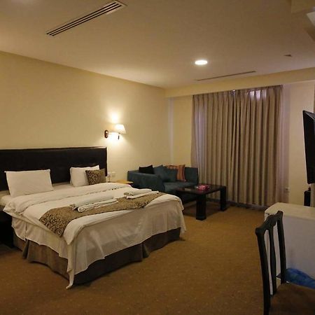 Jeddah Palace Hotel Amman Exterior photo