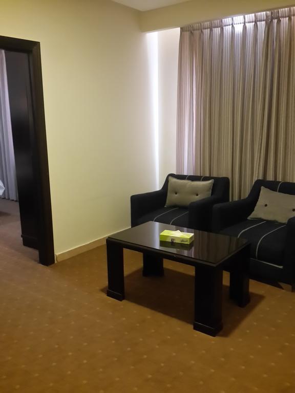 Jeddah Palace Hotel Amman Room photo